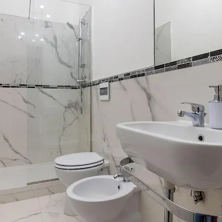 Ai Piedi Di San Luca - Parcheggio + 3 Bagni Apartment Bologna