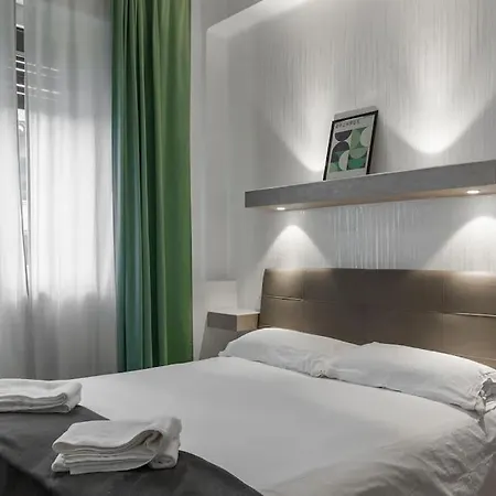 Ai Piedi Di San Luca - Parcheggio + 3 Bagni Apartment *